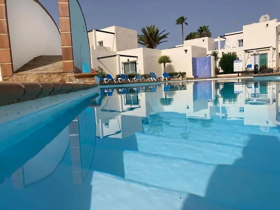 Corralejo Suite Pool & Gardens - Alisios Playa location