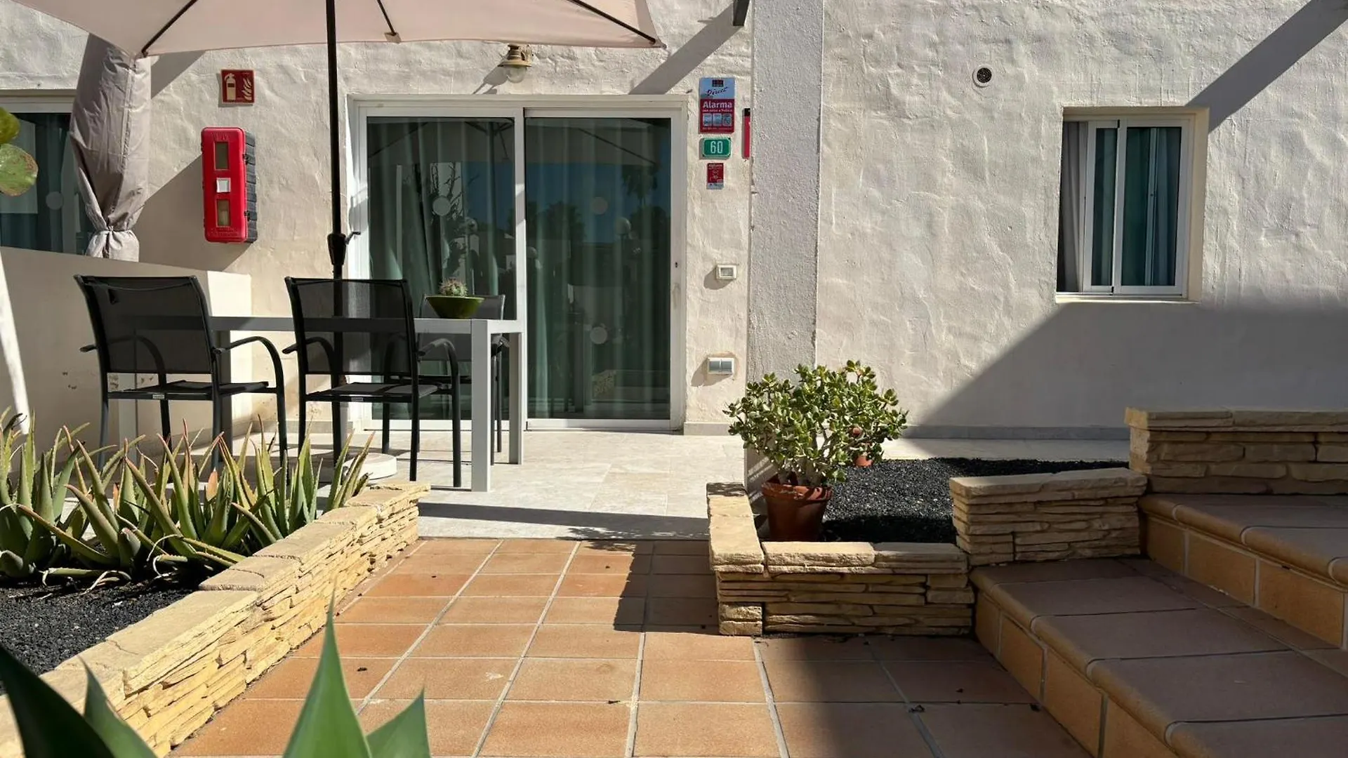 Corralejo Suite Pool & Gardens - Alisios Playa Spain